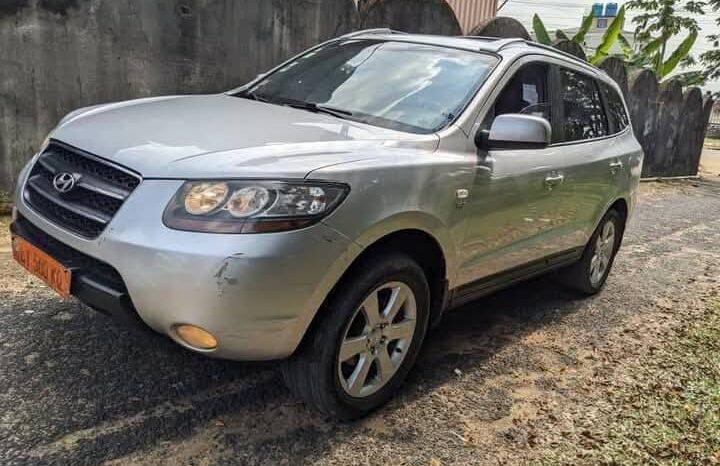 
								Hyundai Santa fe 2009 Douala full									