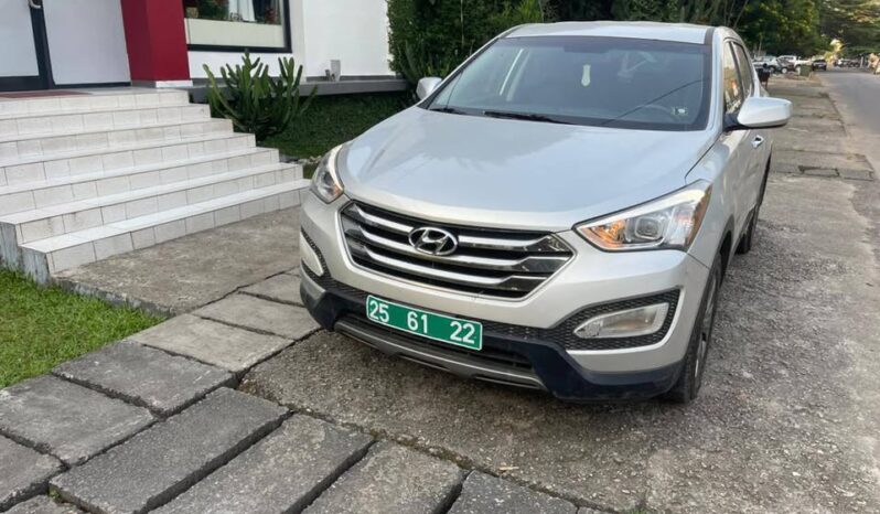 
								Hyundai Santa Fe 2015 Douala full									