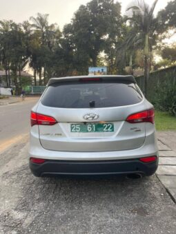 
										Hyundai Santa Fe 2015 Douala full									
