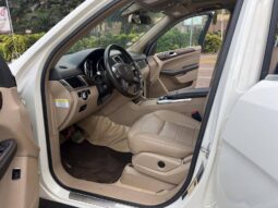 
										Mercedes ML 350 année 2013  4MATIC Yaoundé full									