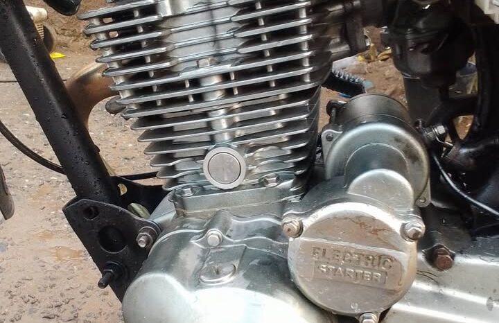 
								Moto Senke CG125 à vendre Douala full									