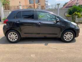 Toyota Vitz 2009 Douala