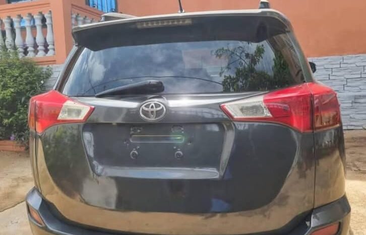 
								Toyota rav4  2015 à vendre Yaoundé full									