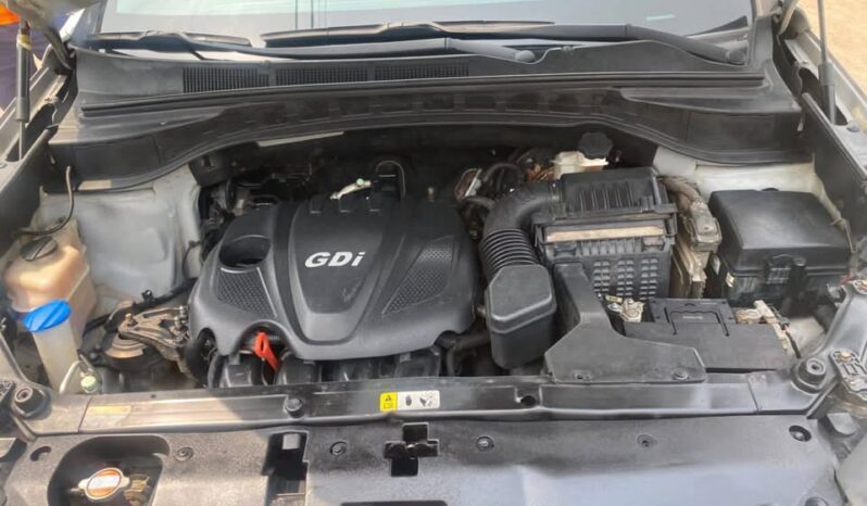 
								Hyundai Santa Fe 2015 automatique Douala full									