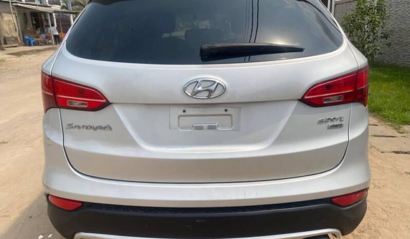 
								Hyundai Santa Fe 2015 automatique Douala full									