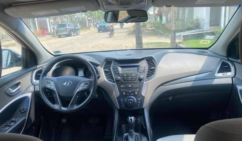 
								Hyundai Santa Fe 2015 automatique Douala full									