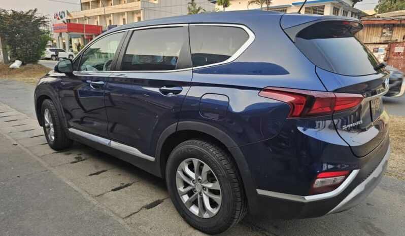 
								Hyundai Santa Fe 2020  Douala full									