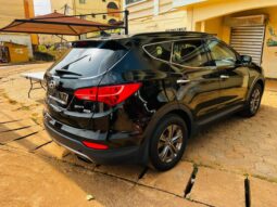 
										Hyundai Santa fe sport  2014 Yaoundé full									