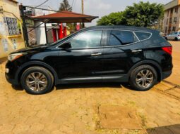 
										Hyundai Santa fe sport  2014 Yaoundé full									