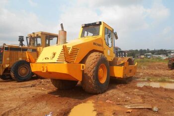 Location engin compacteur Douala