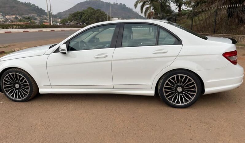 
								Mercedes C300 occasion d’Europe Yaoundé full									