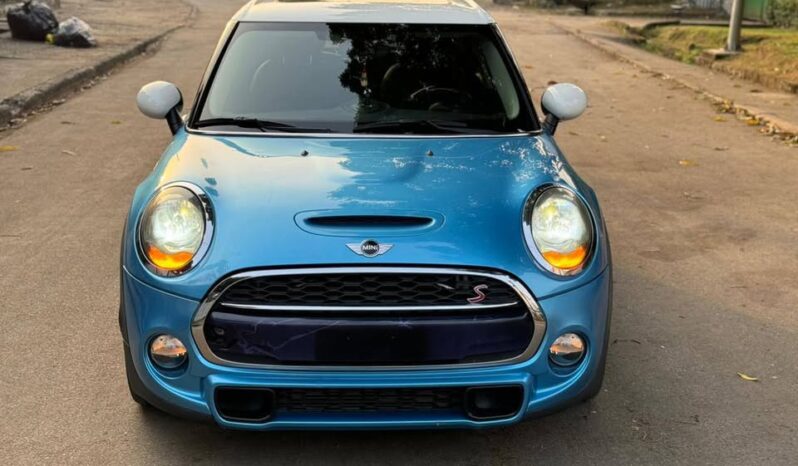 
								Mini Cooper 2018 occasion Douala full									