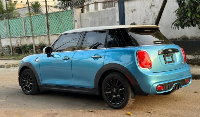 
								Mini Cooper 2018 occasion Douala full									