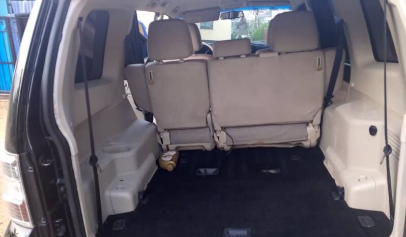 
								Mitsubishi Pajero 2010 occasion Douala full									