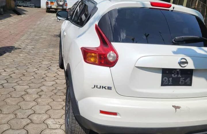 
								Nissan Juke 2013 Douala full									