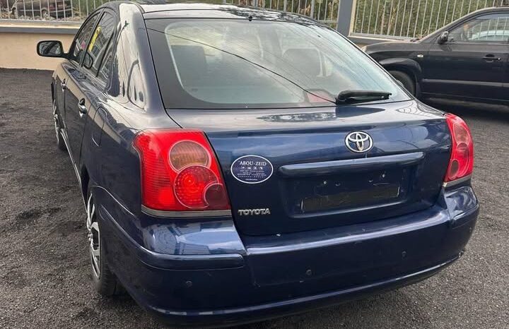 
								TOYOTA AVENSIS 2005 Douala full									