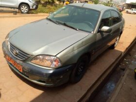 Toyota Avensis 2002 occasion Yaoundé