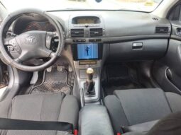 
										Toyota Avensis Tête de Cochon Berline Douala full									