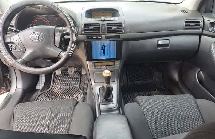 
								Toyota Avensis Tête de Cochon Berline Douala full									