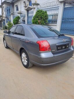 
										Toyota Avensis Tête de Cochon Berline Douala full									