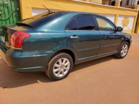 Toyota Avensis Tête de cochon leaftback Yaoundé