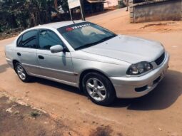 
										Toyota Avensis berline 2002 occasion Yaoundé full									