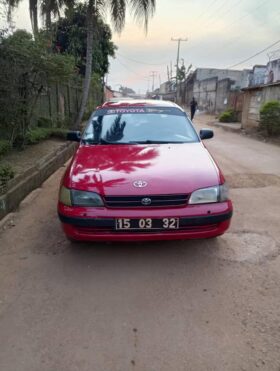 Toyota Carina E occasion Yaoundé