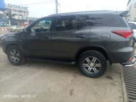 Location Toyota Fortuner Douala