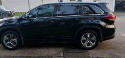 
										Toyota Highlander 2019 Douala full									