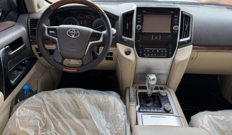 
								Toyota Land Cruiser GX.R 2018 Douala full									