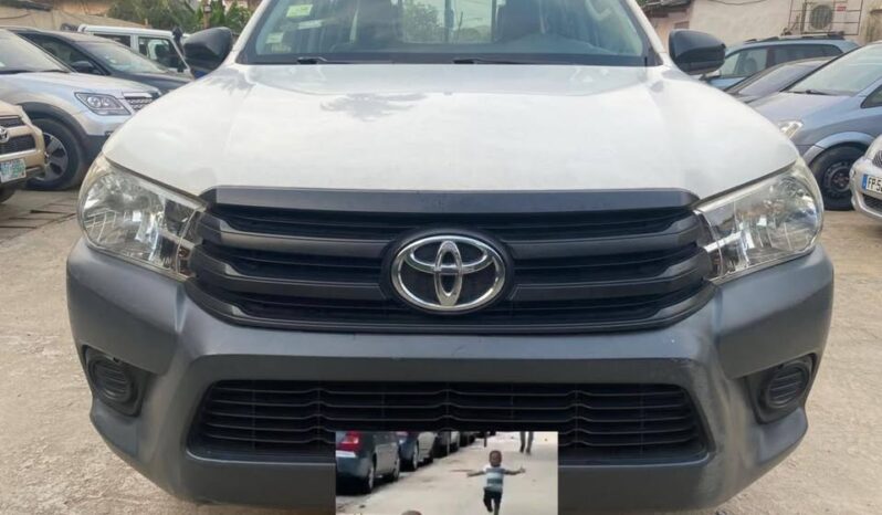 
								Toyota Pick-Up Hilux 2020 Douala full									