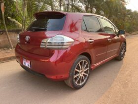 Toyota Blade 2008 Yaoundé