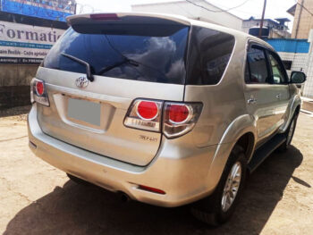 Location SUV Toyota Fortuner Douala