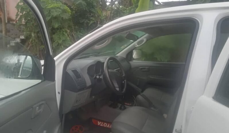 
								Toyota pickup Hilux 2011 Douala full									