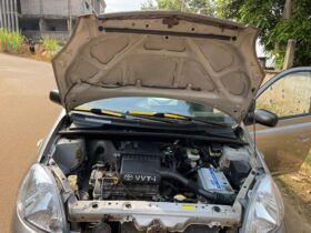 Toyota yaris année 2005 Yaoundé