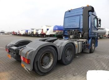 Tracteur Mercedes Benz Actros type 2660 LS V8 6X4 Douala