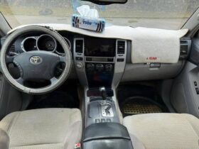 Toyota 4Runner SR5 2005 occasion Europe  Yaoundé 