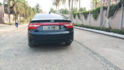
										Hyundai Grandeur 2015 Douala full									