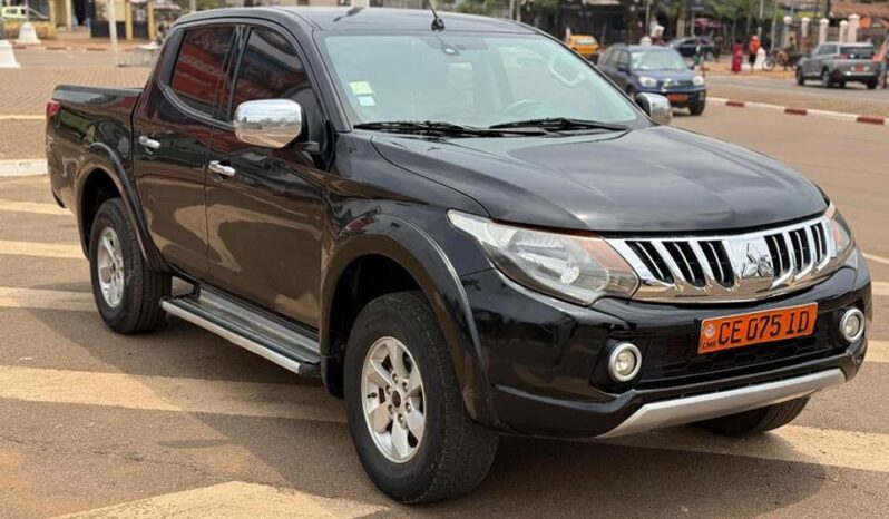 
								Mitsubishi Sportero 2016 Yaoundé full									