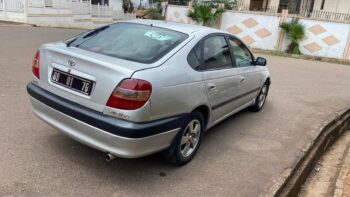 Toyota Avensis 2002 Yaoundé