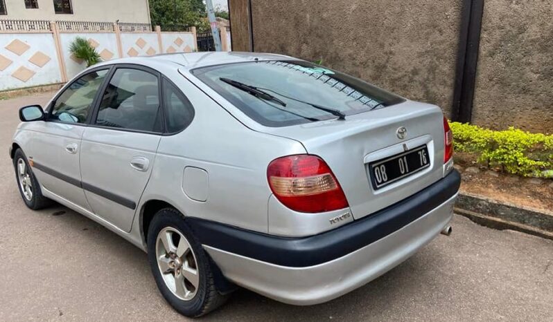 
								Toyota Avensis 2002 Yaoundé full									