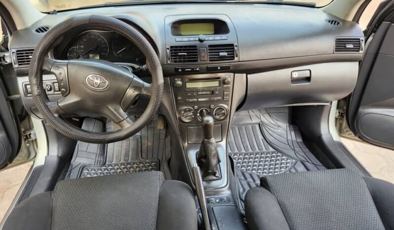 
								Toyota Avensis 2005 Yaoundé full									