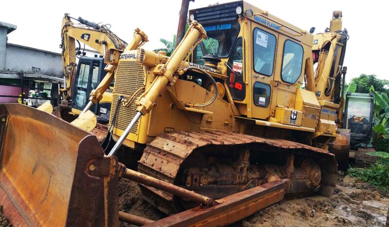 
								Location engin Bulldozer Douala full									