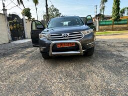 
										Toyota Highlander 2013 occasion Douala full									