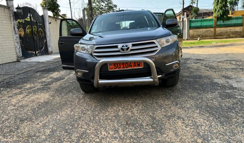 
								Toyota Highlander 2013 occasion Douala full									