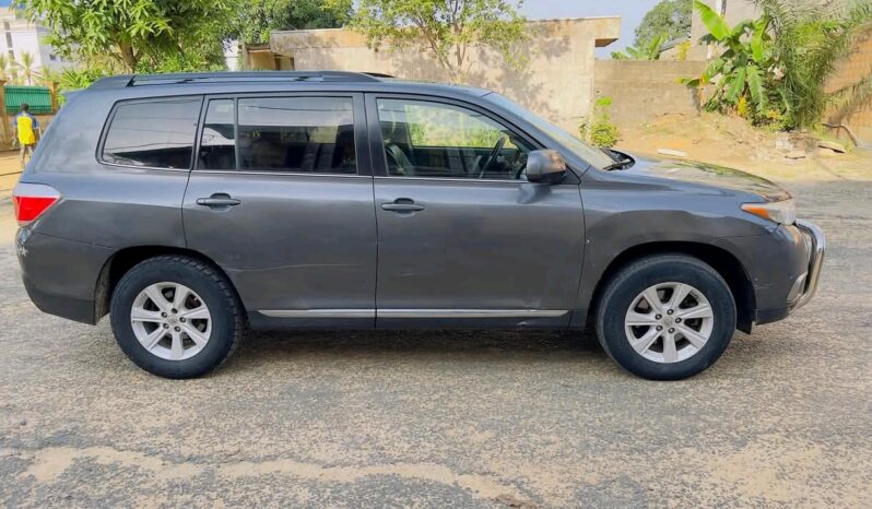
								Toyota Highlander 2013 occasion Douala full									