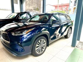 Toyota Highlander 2022 à vendre Douala
