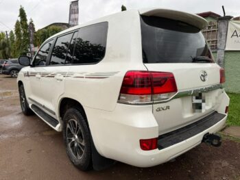 Land Cruiser GXR 2021 à vendre Douala