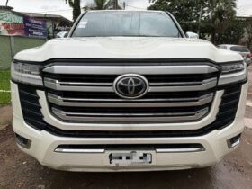 Land cruiser VXR 2022 à vendre Douala