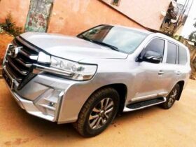 Toyota Land Cruiser 2022 révolution 2024 à vendre Yaoundé